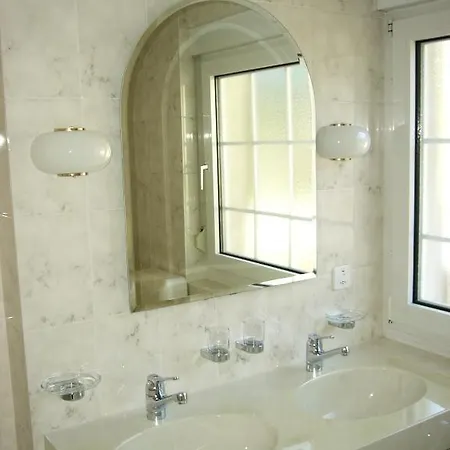 Hotel Chavez 3*